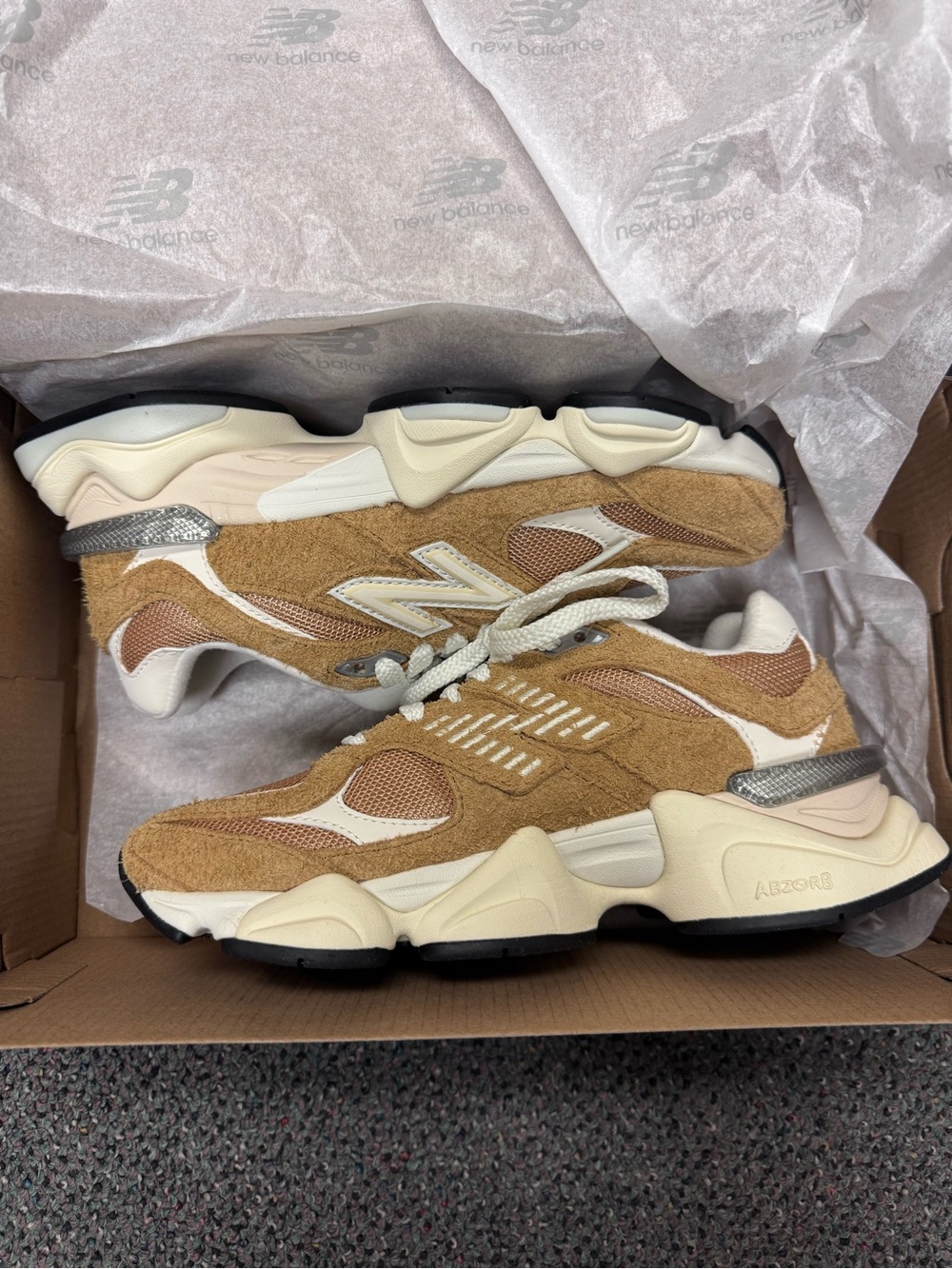 New Balance 9060 Women’s Great Plains Tan & Cream Layered Suede Mesh Sneaker-NEW - Picture 9 of 12